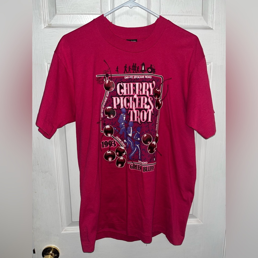 Vintage 1993 Cherry Pickers Trot Graphic T-Shirt